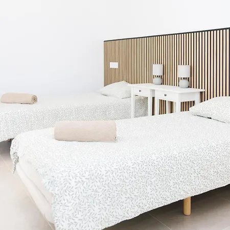 Fully Refurbished Private 3br Heated Pool Vakantiehuis *