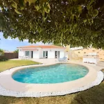 Fully Refurbished Private 3br Heated Pool Ferienhaus