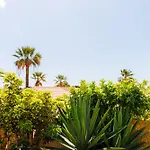 Fully Refurbished Private 3br Heated Pool
