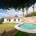 Ferienhaus Fully Refurbished Private 3br Heated Pool
