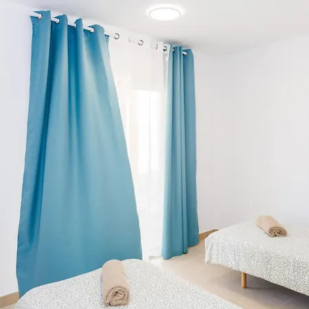 Fully Refurbished Private 3br Heated Pool Casa de Férias