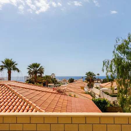 New Private Retreat: 3Br Villa With Heated Pool *