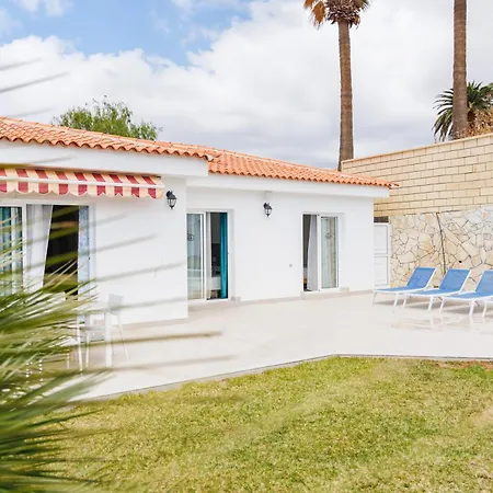 Fully Refurbished Private 3br Heated Pool Casa de Férias