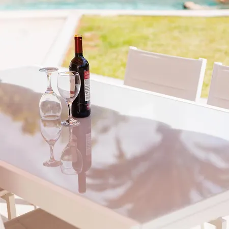 Fully Refurbished Private 3br Heated Pool Casa de Férias