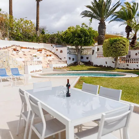 Casa de Férias Fully Refurbished Private 3br Heated Pool