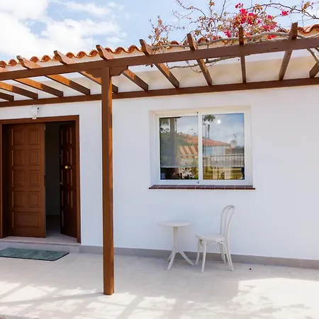 Fully Refurbished Private 3br Heated Pool Casa de Férias Callao Salvaje