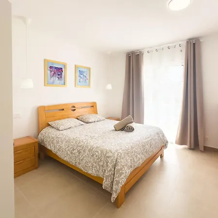 Casa de Férias Fully Refurbished Private 3br Heated Pool *