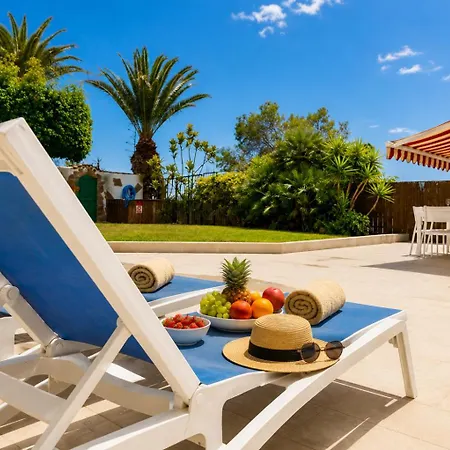 New Private Retreat: 3Br Villa With Heated Pool Casa de Férias *