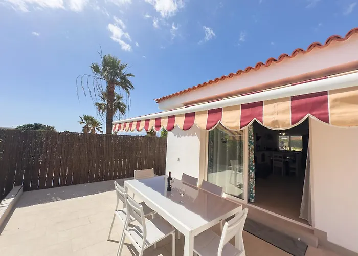 Casa vacanze Fully Refurbished Private 3br Heated Pool