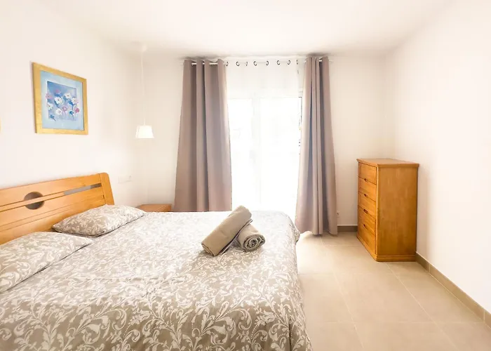 Casa vacanze Fully Refurbished Private 3br Heated Pool *