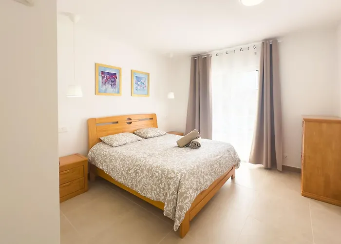 Casa vacanze Fully Refurbished Private 3br Heated Pool *