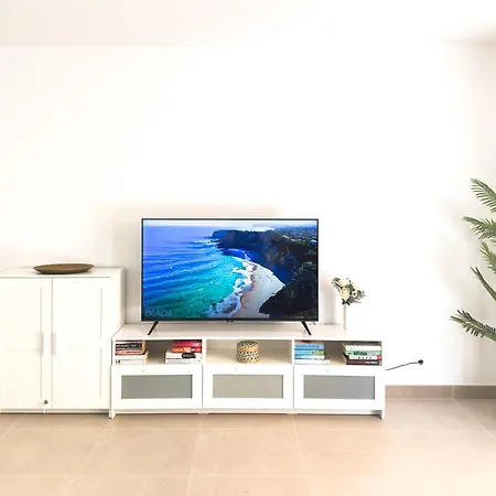 Fully Refurbished Private 3br Heated Pool *