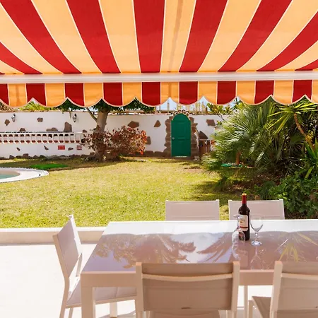 Fully Refurbished Private 3br Heated Pool Кальяо-Сальвахе