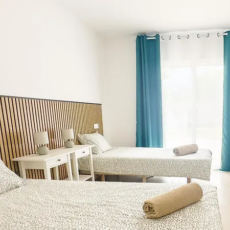 Fully Refurbished Private 3br Heated Pool